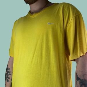 Vintage Nike Silver Tag Embroidered T-shirt